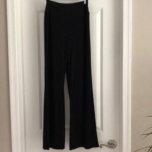 Soft, elastic waist band dress pants